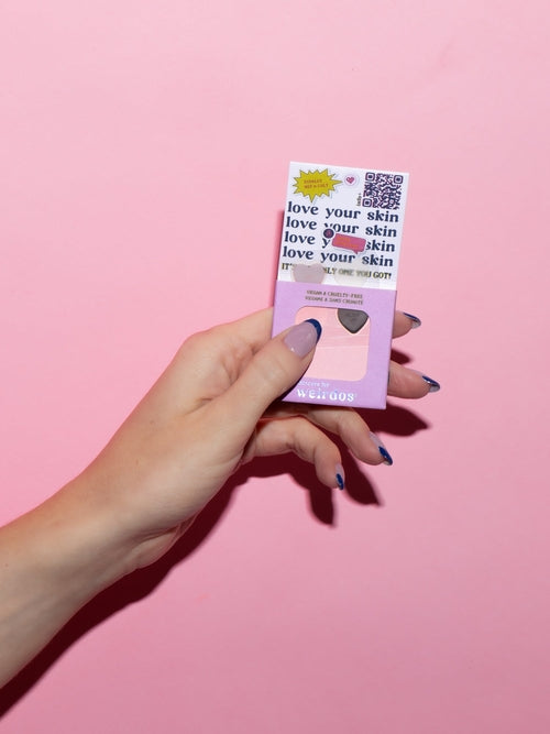 travel kit - case and 16 pimple patches